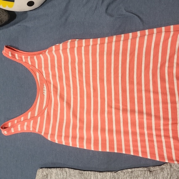 Women's Tank Tops - Picture 3 of 7